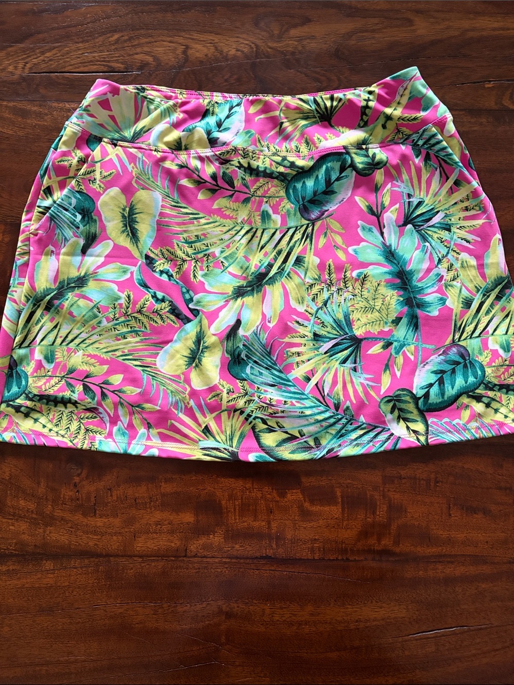 Tommy Bahama Pink Tropical Leaf Athletic Skirt